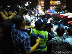 Usai Jalani Pemeriksaan, Bupati Empat Lawang dan Istri Langsung Ditahan KPK