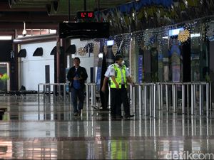 Imigrasi Bandara Soekarno-Hatta Amankan Pelaku Pedofilia Asal Australia Imigrasi Bandara Soekarno-Hatta Amankan Pelaku Pedofilia Asal Australia