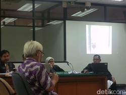 Eks Direktur Pertamina Suroso Bantah Dibayari Fasilitas Hotel di London