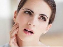 Jangan Biarkan Sakit Gigi Ganggu Momen Silaturahmi