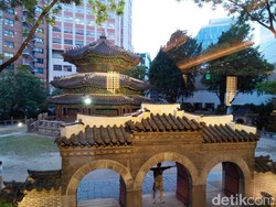 Membunuh Waktu dalam Puasa 17 Jam di Seoul