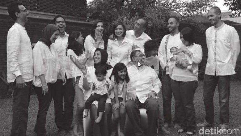 Quraish Shihab dan Cerita Tentang Kacamata Najwa Quraish Shihab dan Cerita Tentang Kacamata Najwa