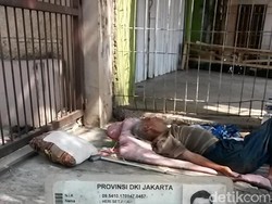 2 Hari Tak Makan, Kondisi Kakek yang Telantar di Perempatan Mengenaskan
