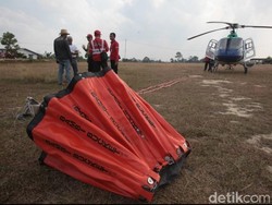 Hutan Taman Nasional Terbakar, Helikopter Diterjunkan untuk Water Bombing