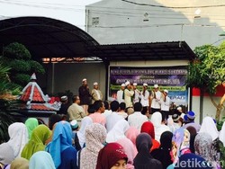 Peradi Surabaya Gelar Bukber 700 Anak Yatim