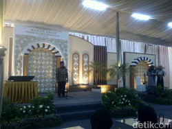 Aher Apresiasi Kehadiran Masjid ala Nabawi di Trans Studio Bandung