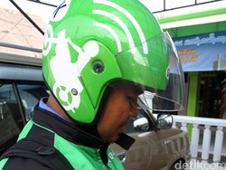 Syal Penumpang Masuk Roda, Go-Jek Alami Kecelakaan di Jakarta Timur