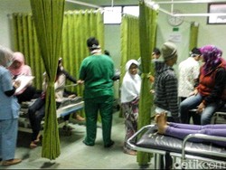 33 Pekerja Pabrik Elektronik di Sukabumi Dilarikan ke RS karena Keracunan