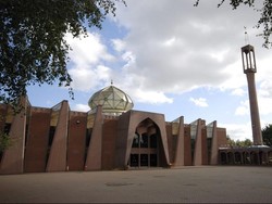 Cerita Murniati Melatih 3 Anaknya Puasa Panjang di Glasgow UK