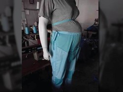 Malaysia Ciptakan Celana Penutup Aurat untuk Wanita Bersalin