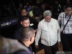 KPK = Ketua Pengadilan Ketangkap!