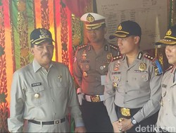 Kapolda dan Bupati Kampar Cek Kesiapan Posko Mudik di Jalur Riau-Sumbar