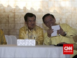 Saat Agung, Ical dan JK Selfie Abadikan Momen Kebersamaan