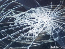 Bus dan Innova Terlibat Kecelakaan di Tengah Tol Cipali