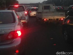 Sebagian Warga Sudah Mudik, Jalanan di Jakarta Tetap Macet