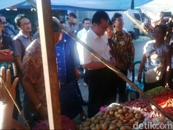 Ketua DPD RI Pantau Mudik di Semarang dan Cek Lapak Darurat Pasar Johar