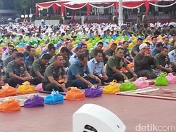 Duduk Dekat KSAU dan KSAL Saat Buka Puasa, Letjen Mulyono Jadi KSAD?