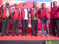 Ahok dan Menteri Rudiantara Lepas 50 Bus Mudik Telkomsel