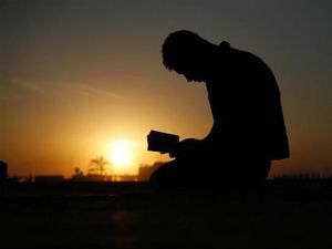 Mengenal Zuhud dalam Islam, Ini Arti dan Tingkatannya Mengenal Zuhud dalam Islam, Ini Arti dan Tingkatannya