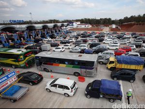 Volume Kendaraan di Tol Cipali Naik 5 Kali Lipat