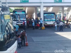 Hingga 20 Juli, Tercatat 100.881 Penumpang Tiba di Terminal Purabaya