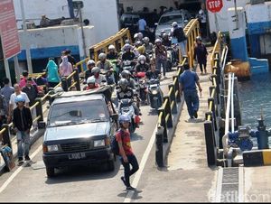Sambut Perayaan Nyepi, Pengamanan Pelabuhan Ketapang Banyuwangi Diperketat