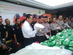 Polisi Bekuk Sindikat Internasional Pengedar Sabu 360 Kg