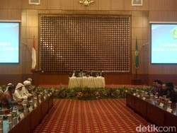 Menag: Posisi Hilal Beragam, di Pelabuhan Ratu 3,11 Derajat