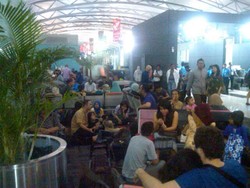 Lion Air Delay 4 Jam Bikin Orang Tua Emosi dan Balita Menangis di Soekarno-Hatta