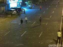 Remaja Tanggung Berulah di Otista Jaktim, Pengendara Takut Melintas