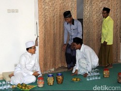 Gunung Raung Meletus, Bupati Anas: Itu Teguran Bagi Elite untuk Introspeksi Diri