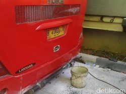 Saat Bus Berasap, 60 Penumpang Bus TransJ di Jatinegara Langsung Dievakuasi