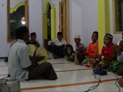 Jamaah Aboge Gelar Takbiran Malam ini dan Salat Id Minggu Pagi