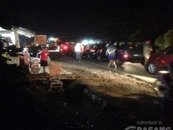 Macet Parah di Jalur Tasik-Bandung, Banyak Pengemudi Turun dari Mobil