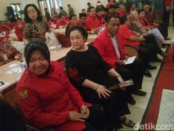 Puji Risma di Depan Calon Kepala Daerah, Megawati: Rakyat Mencintai Dia