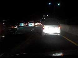 Macet Parah di Tol, Pengendara Tempuh Waktu 8 Jam dari Bandung ke Bekasi