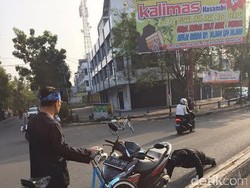 Tegur Pemotor yang Melawan Arus Lalin, Ridwan Kamil: Push Up!