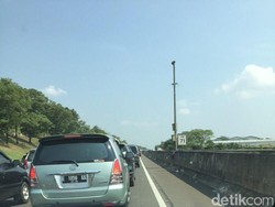 Kemacetan di Tol Cikampek Mengular Hingga KM 85 Tol Cipali