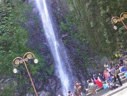 Indahnya Air Terjun Sedudo, Tempat Pahlawan PETA Supriyadi Pernah Bersembunyi