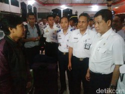 Menteri Jonan Puas dengan Suspensi Baru Kereta Eksekutif