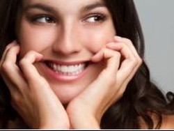 4 Cara Mudah Jaga Kesehatan Gigi dan Mulut Jelang Momen Silaturahmi