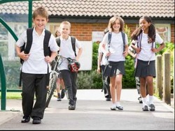 SDN Gunungsari 4 Kota Batu Gelar Belajar di Sekolah Karena Susah Sinyal