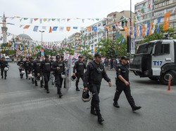 12 Polisi Turki Tewas Akibat Serangan Bom Militan Kurdi