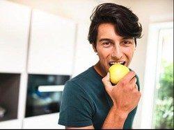 Sarapan Apel hingga Ubi Bisa Lancarkan BAB di Pagi Hari