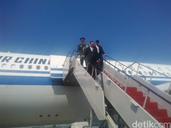 Parlemen Tiongkok Kunjungi Terminal Penumpang Tanjung Perak dan Terminal Peti Kemas Surabaya