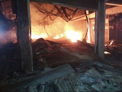 Api Berhasil Dipadamkan, 136 Kios di Pasar Pagaden Subang Ludes Terbakar