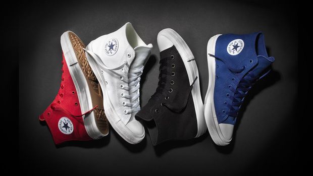 Sepatu Chuck Taylor 2.0 Sepatu Chuck Taylor 2.0 yang mendapat perubahan di sol sepatu agar lebih nyaman.