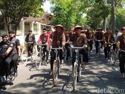 Daftar Pilkada Solo, Incumbent Rudy-Purnomo Gowes ke Kantor KPU