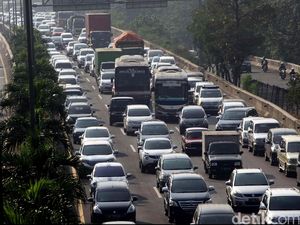 Pemerintah Tak Jadi Batasi Usia Kendaraan?