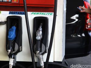 Menanti Kabar Harga Pertalite Naik, Eh Pertamax Turbo cs Malah Turun Menanti Kabar Harga Pertalite Naik, Eh Pertamax Turbo cs Malah Turun